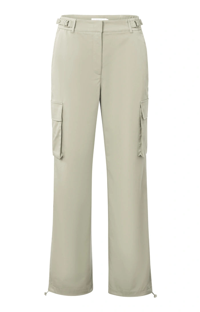 01-301114-403 Wide leg cargo trousers with pockets and buckle detials